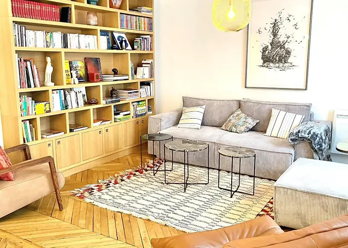 Spatious Charming Parisian Flat